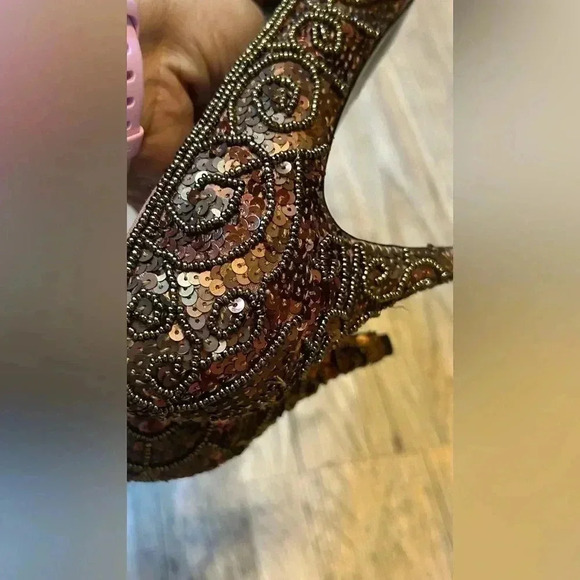 VINTAGE** Caparros  Tan / Brown Sequin - Picture 3 of 11